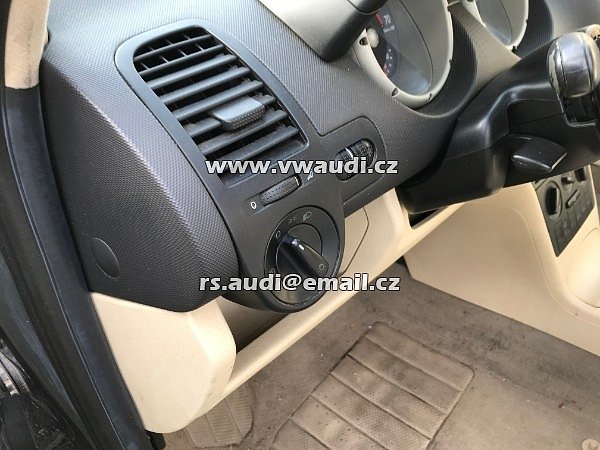 VW POLO 6N náhradní díly AUC motor 37 kW + ESY Převodovka barva LC7V - 11