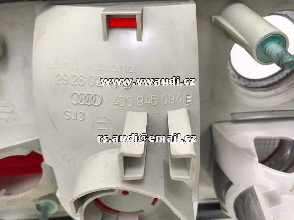 4D0 945 094 F Zadní světlo, vnitřní vpravo, Audi A8 D2 4D  - 4