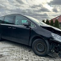 VÍČKO KLAPKA NÁDRŽE   klapka pro plneni paliven s lapaci miskou  VW Sharan 7N 2012 2,0 TDI CFGB 125 kW - 11