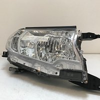 81130-60N10 Toyota Land Cruiser Prado lampa světlo přední pravé spolujezdec . - 2