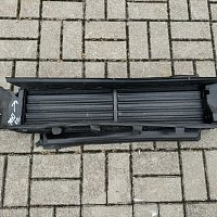 Audi A3 Škoda Octavia Kamiq SEAT Leon ŽALUZIE výdech záslepky chladiče  5E3 122 327 D .  5E3 971 277 . - 3