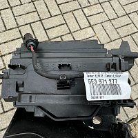 Audi A3 Škoda Octavia Kamiq SEAT Leon ŽALUZIE výdech záslepky chladiče  5E3 122 327 D .  5E3 971 277 . - 9