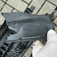 Audi A3 Škoda Octavia Kamiq SEAT Leon ŽALUZIE výdech záslepky chladiče  5E3 122 327 D .  5E3 971 277 . - 12