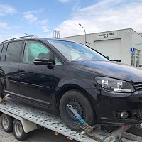 zahrádka 1T0 860 033 J + 1T0 860 034 J stresni nosic podelny  stribrna briliantova VW Touran 2012 1,6 TDI CAYC - 8