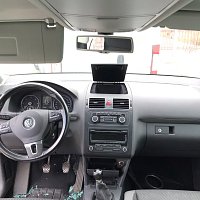 VW Touran 2012 1,6 TDI CAYV 1T1 858 415 B ozdobna lista pro pristrojovou desku - 3