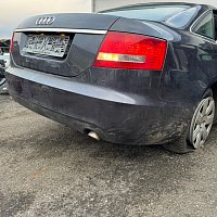 Audi A6 4F 2,7 TDI zadní nárazník s parkovacím asistentem barva  Z7Q LZ7Q Šedá metalíza AUSTERNGRAU - 3