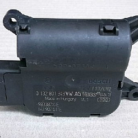 1K1 907 511 E  ,  0 132 801 343  Ovládací prvek  VW Seat Škoda Audi Passat B7 Leon  servomotor centrální klapy pro topení - 2