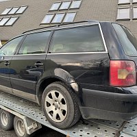 Auto na ND -  VW Passat B5.5 Variant (3BG, B5 Facel. B 5,5)  2004  motoru  AWX 1.9 TDI 96kW 131PS  barva Cislo laku L041 Ebenholzschwarz - 11