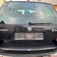 Auto na ND -  VW Passat B5.5 Variant (3BG, B5 Facel. B 5,5)  2004  motoru  AWX 1.9 TDI 96kW 131PS  barva Cislo laku L041 Ebenholzschwarz - 22