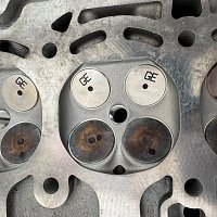 Hlava válců pro Audi Seat VW A1 A3 1.4 TFSi TSI motoru  CZC CZCA  NOVÝ DÍL OE   04E 103 064 F . 04E 103 404 AE - 12