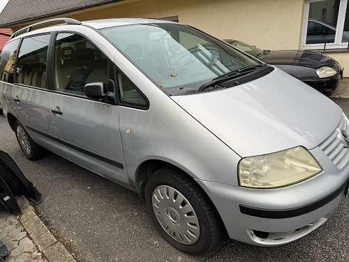 sklo dveri zelena vpravo vpredu pp dveře spolujezdec VW Sharan 2 7M3 2002 TDI 85kW 115PS