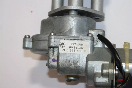 W T5 2003-2014 Motor elektrické zavírání posuvných dveří  VPRAVO 7H0843766F