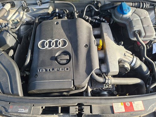 06B 103 101 H blok valcu s pisty Motor Audi A4 B6 8E 2001 AVANT AVJ