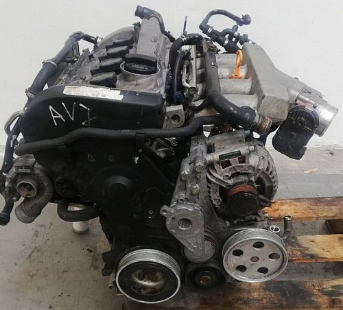 06A 103 351 L hlava bloku valcu 06A 103 265 GX, Audi A4 B6 8E 2001 AVANT AVJ 1,8 T