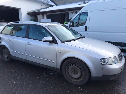 8E0 857 508 B  zrcátko pravé kompletní Audi A4 B6 8E 2001 AVANT AVJ