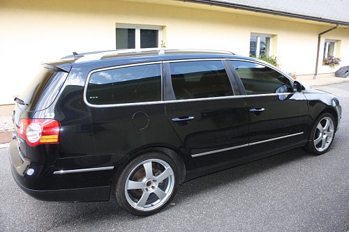 okno bocni cerna/chromova kufr pravé zadní bok  VW Passat B6 3C    2005 06 07 08 09 2010