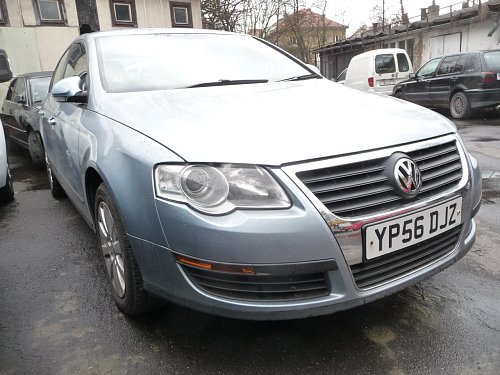 sklo dveri levé zadní sedan limuz.  VW Passat 3C B6 2007 08 09 2010 DVEŘE okno