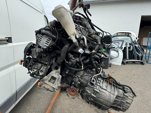 Audi A4 8K B8 motor CAG 2.0TDI 105kW CAGA 143PS cena uvedena za ODSTROJENÝ HOLÝ MOTOR