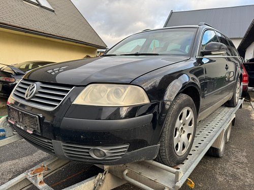 3B0 807 217 K Nárazník přední  04/02-06/05 GRU zakladovane   VW Passat B5.5 1,9 TDI Variant  Cislo laku L041 Ebenholzschwarz   černá